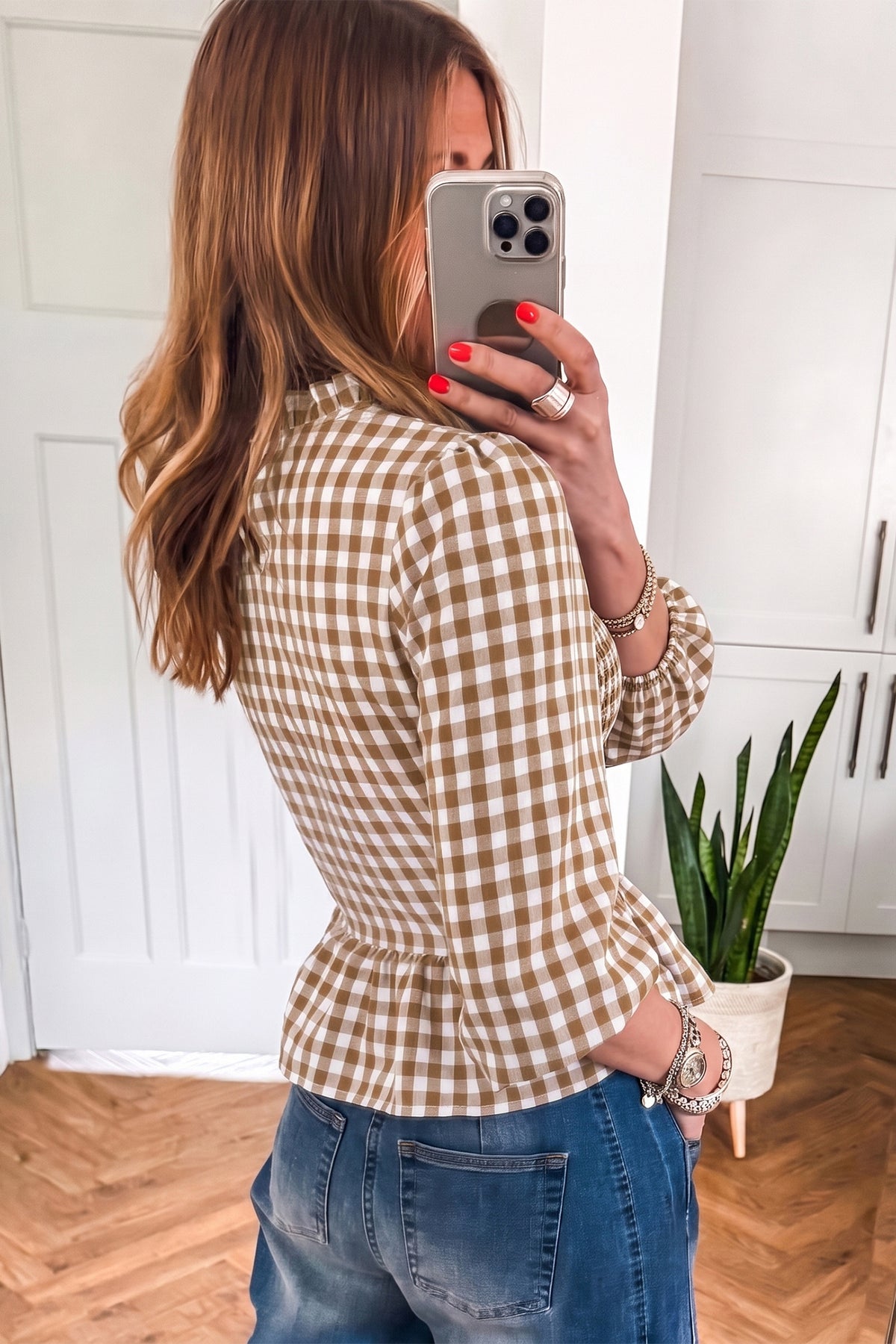 Top Peplum Marrón de Cuadros con Fruncido | Detallia