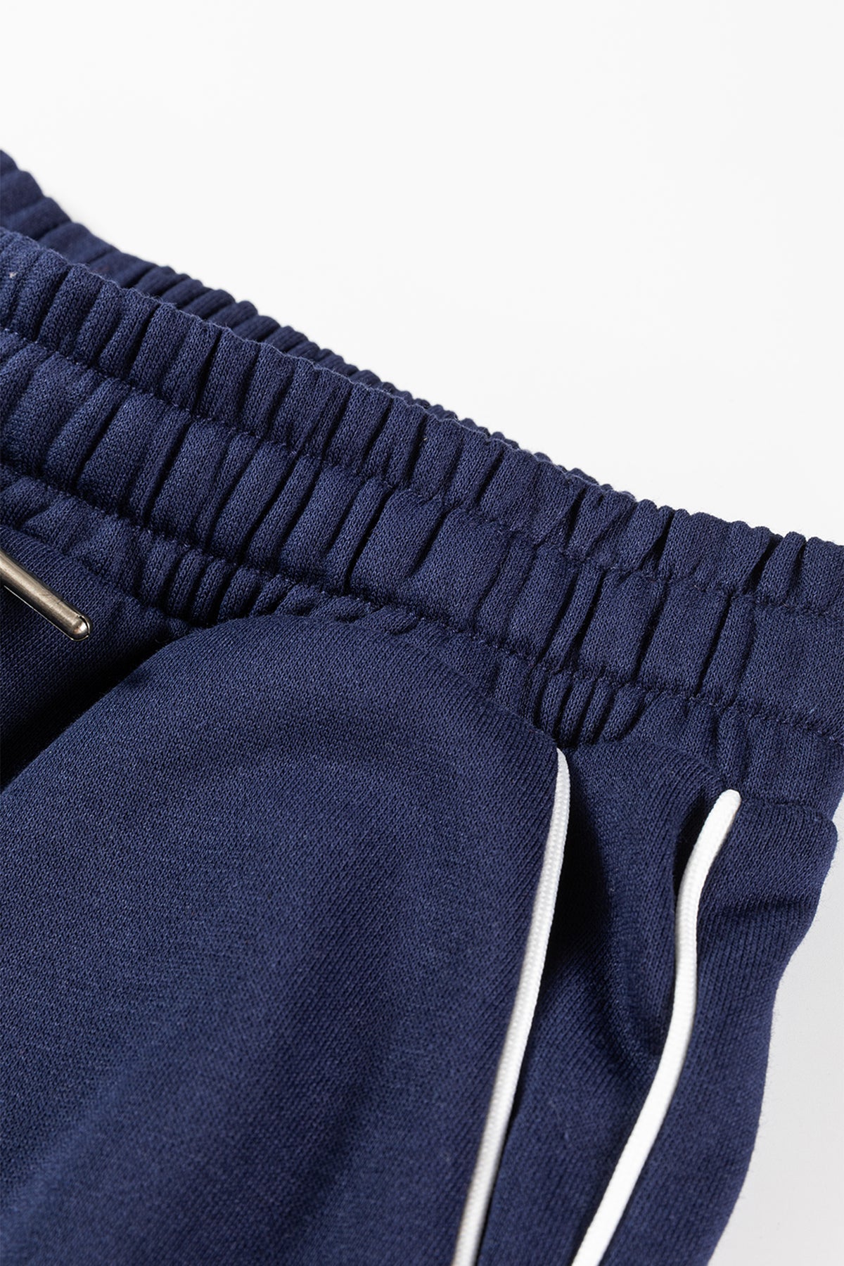 Conjunto Azul Marino de Jersey con Cremallera y Pantalón Crop | Detallia