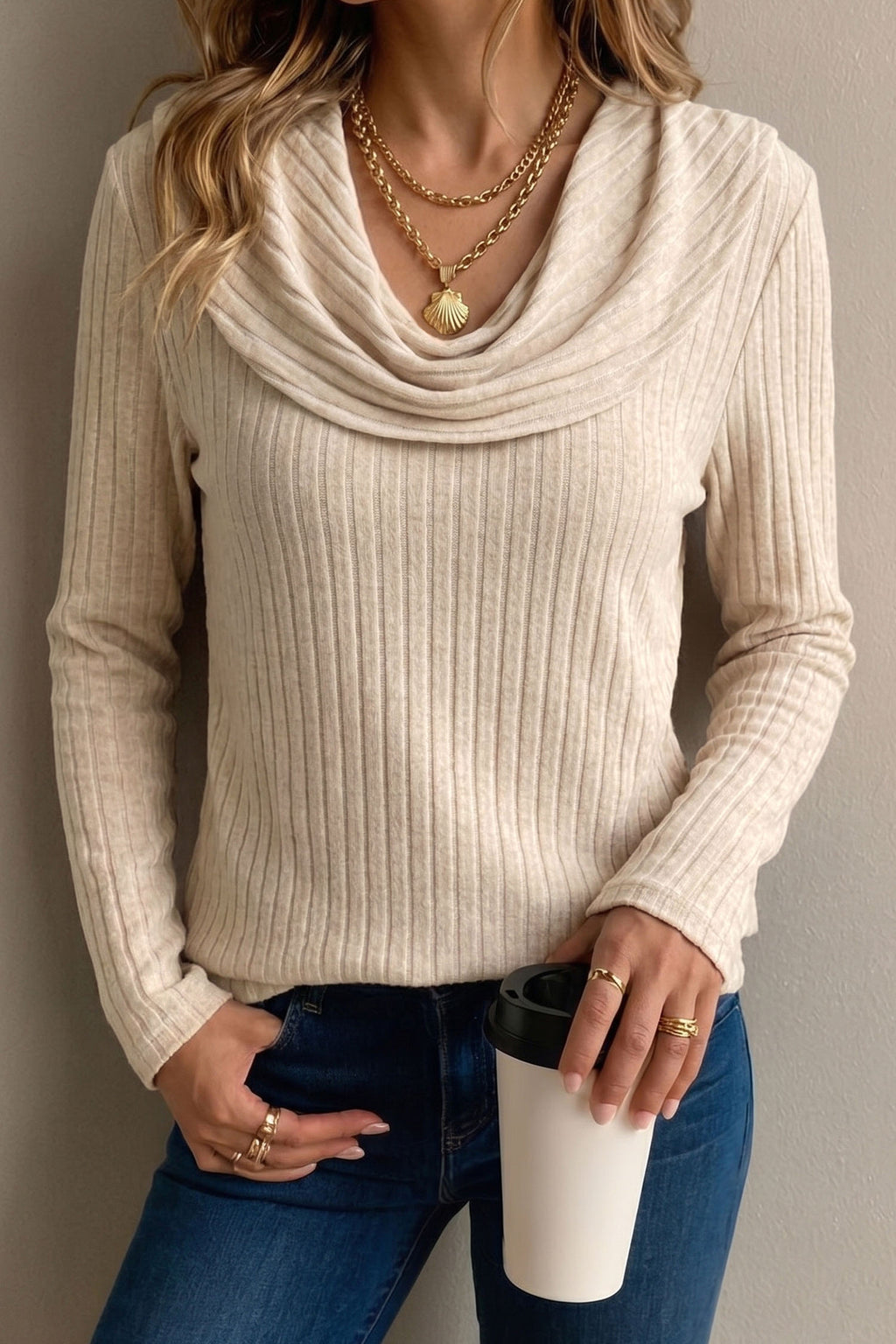 Top Albaricoque de Punto Canalé con Cuello Alto | Detallia