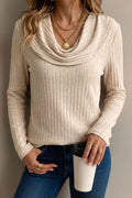 Top Albaricoque de Punto Canalé con Cuello Alto | Detallia