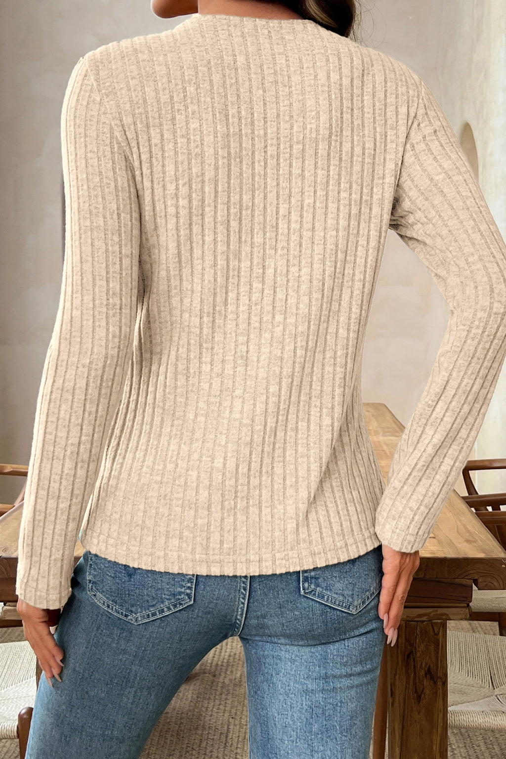 Top Albaricoque de Punto Canalé con Cuello Alto | Detallia