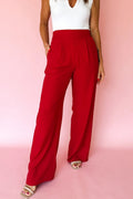 Pantalón Rojo Fuego con Pliegues | Detallia