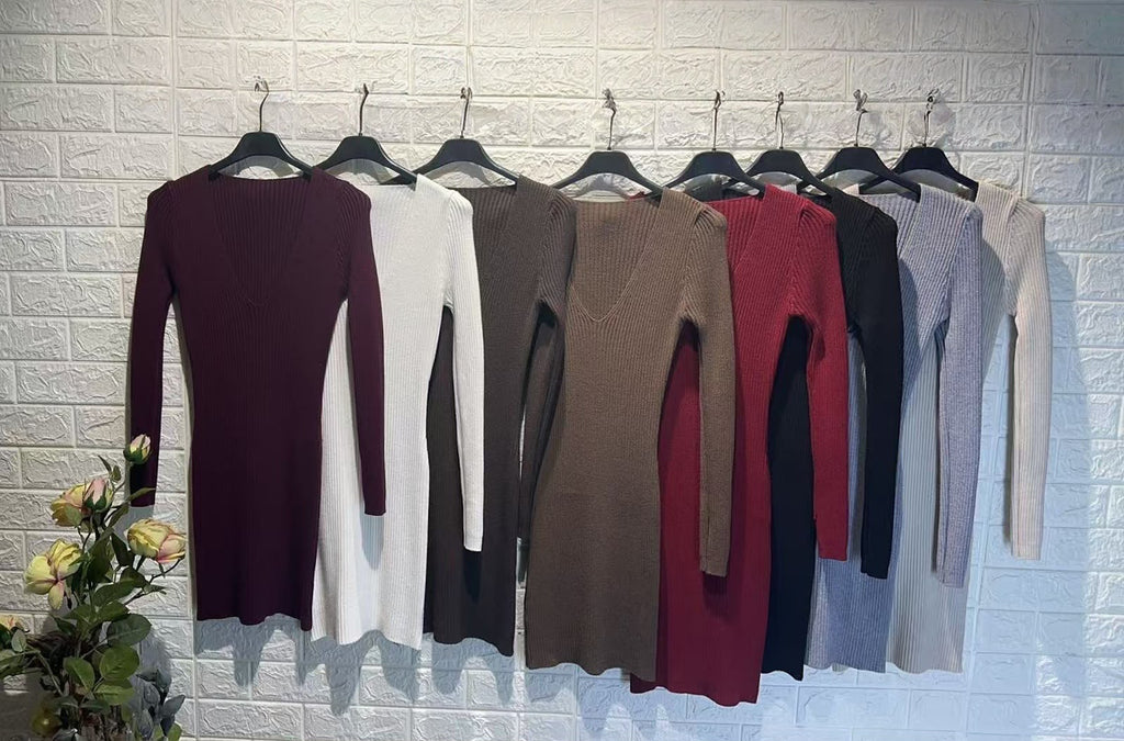 Vestido Mirela de Punto con Escote V | Detallia