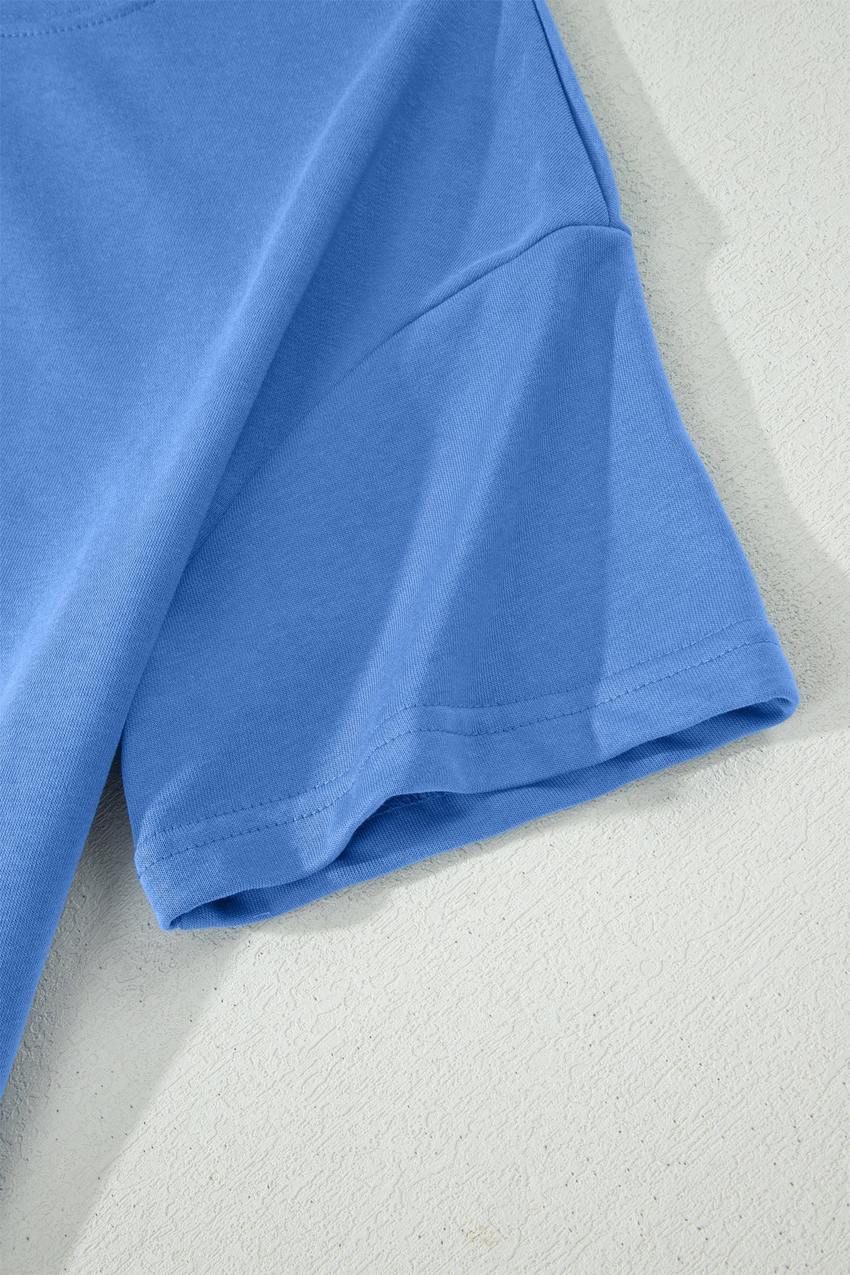 Conjunto Azul Cielo de Camiseta Oversize y Pantalón con Bolsillos | Detallia