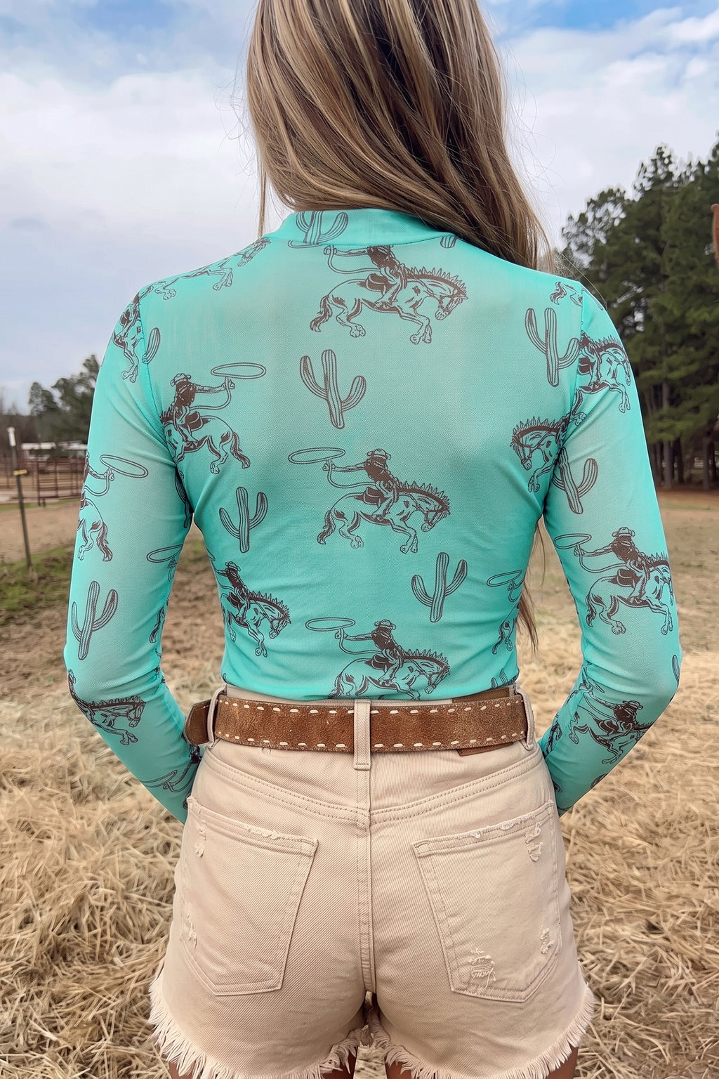 Top Azul Aruba de Tul con Estampado Western | Detallia