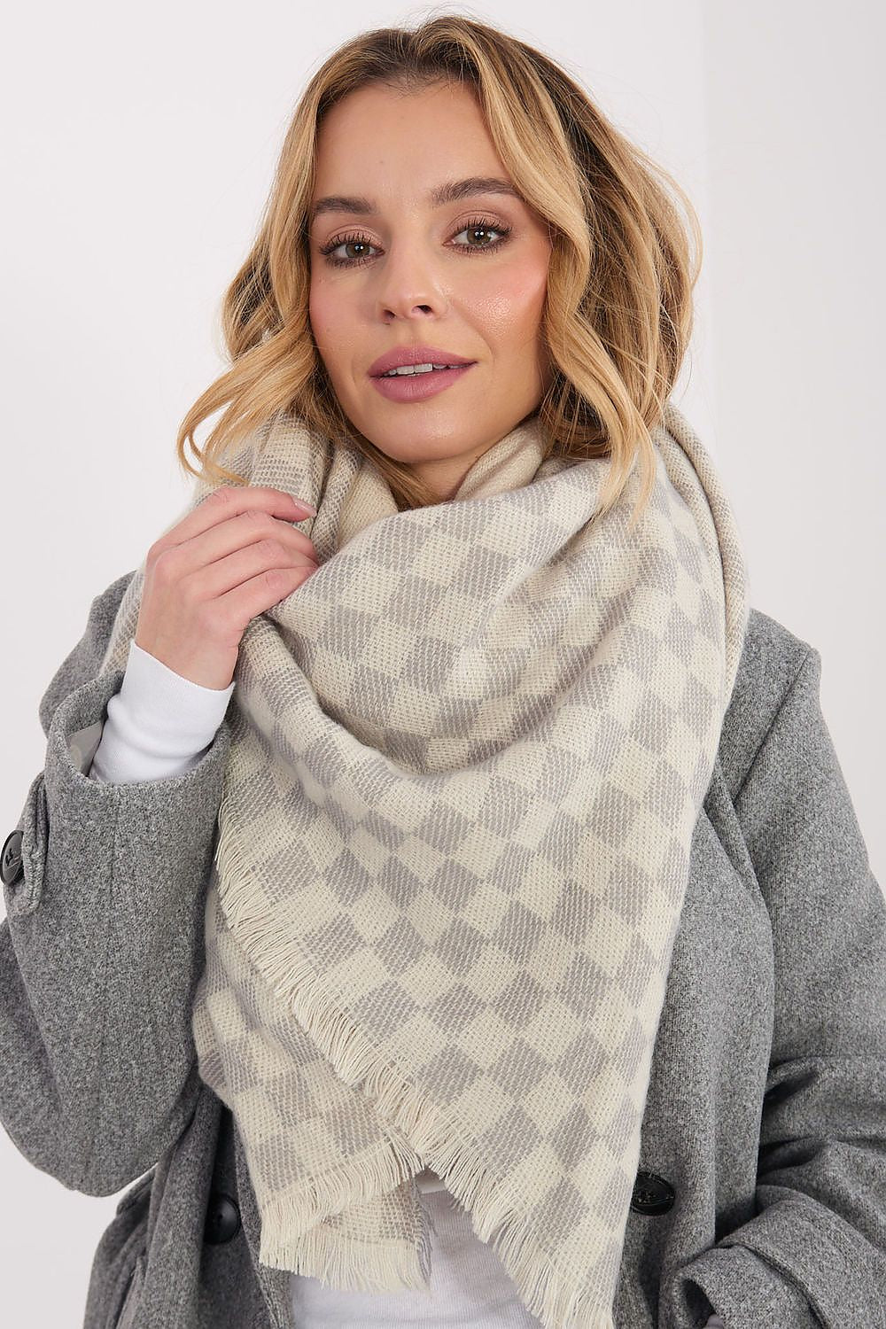  Shawl model 222302 Factory Price 