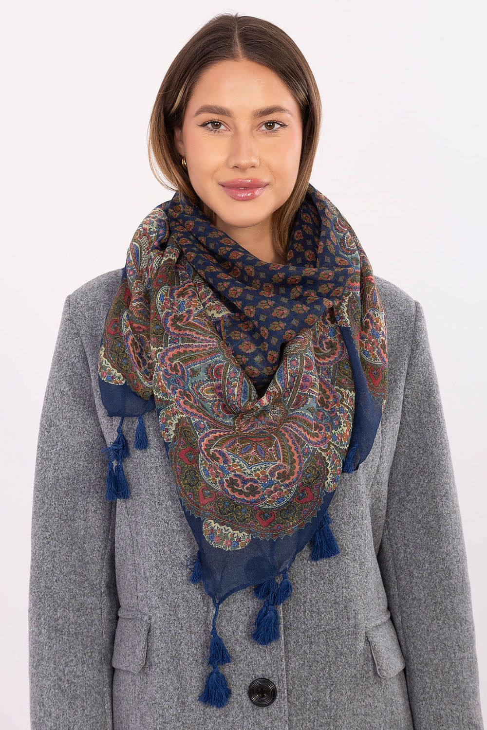  Neckerchief model 223052 AT 