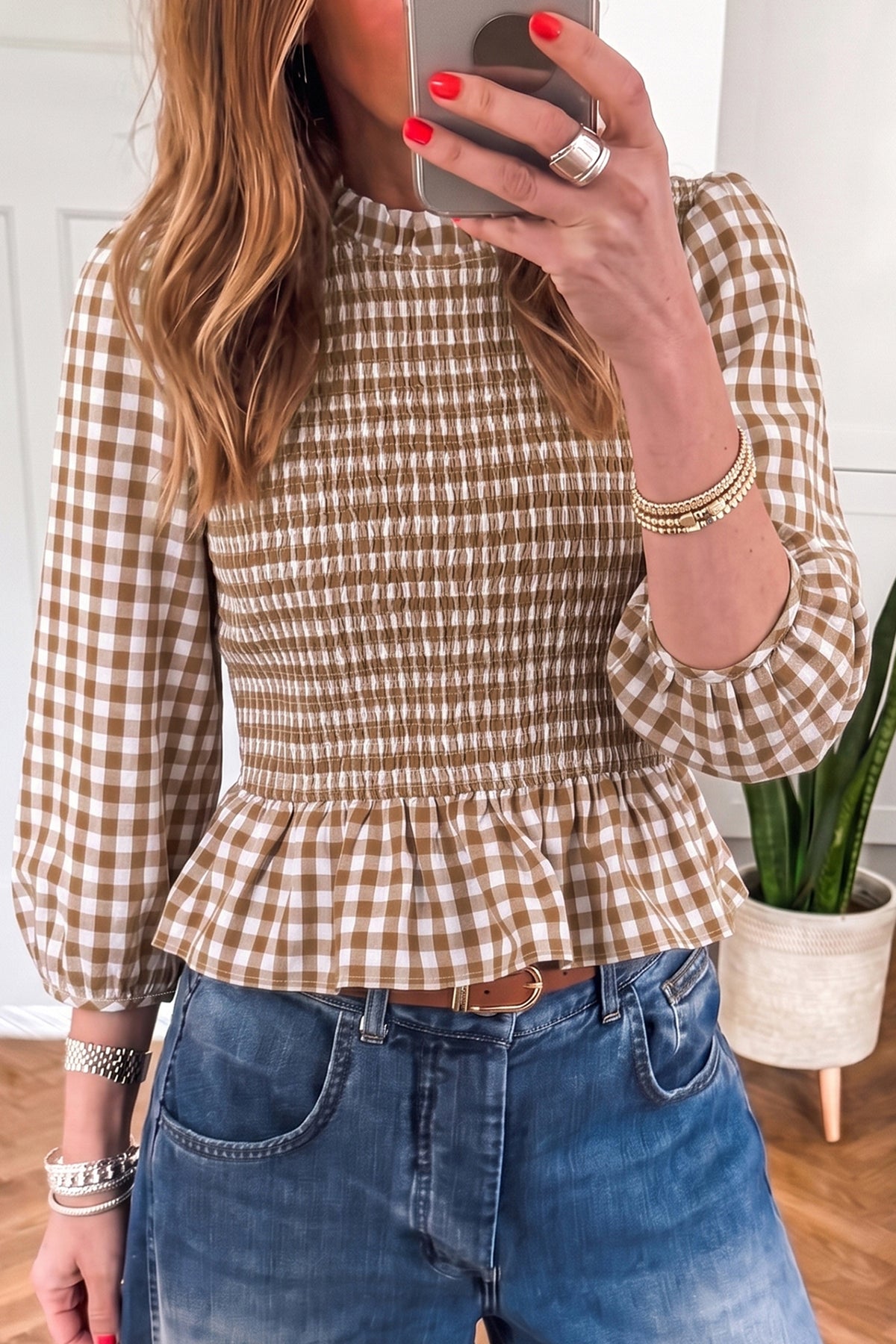 Top Peplum Marrón de Cuadros con Fruncido | Detallia
