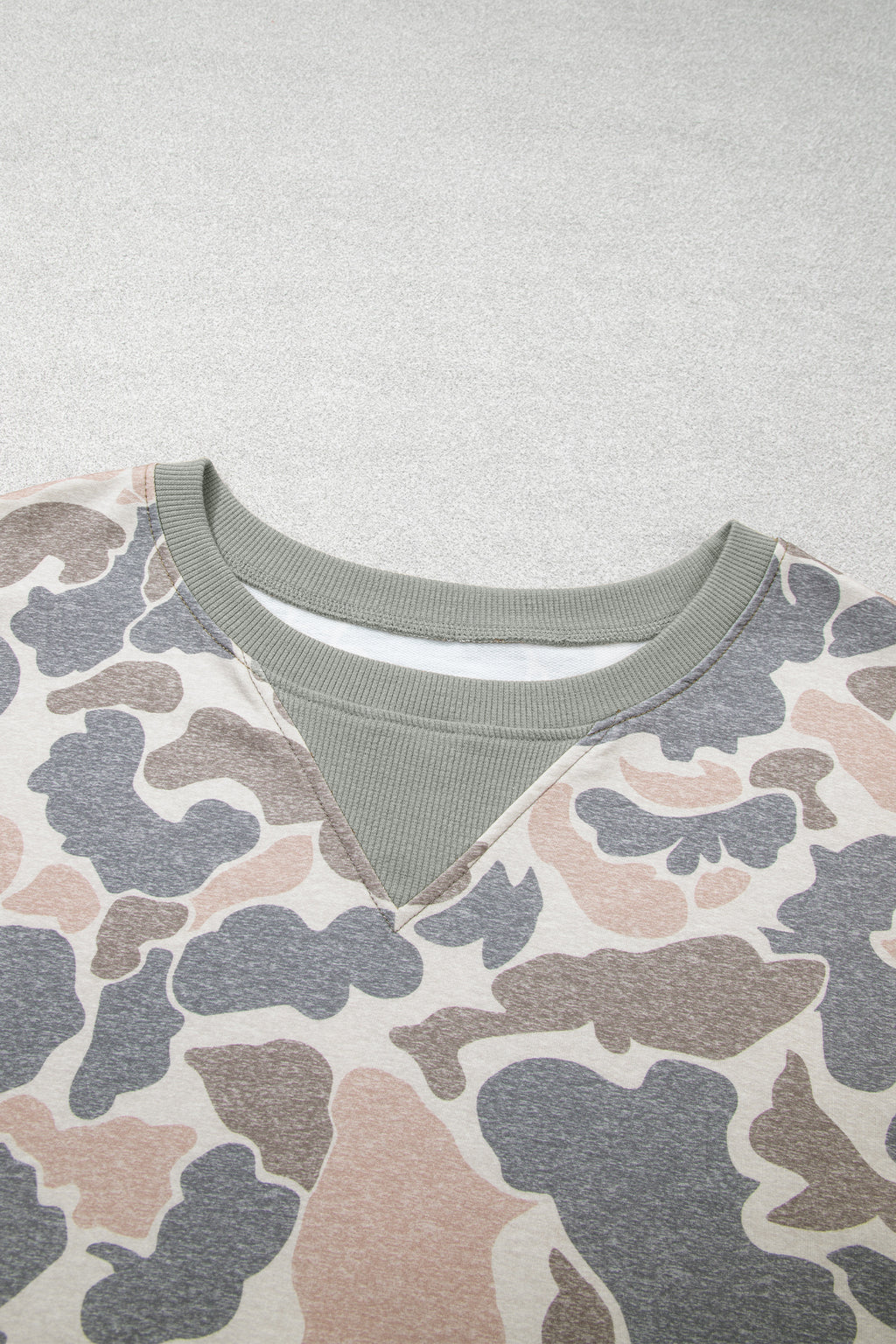 Sudadera Curvy Camuflaje Multicolor | Detallia