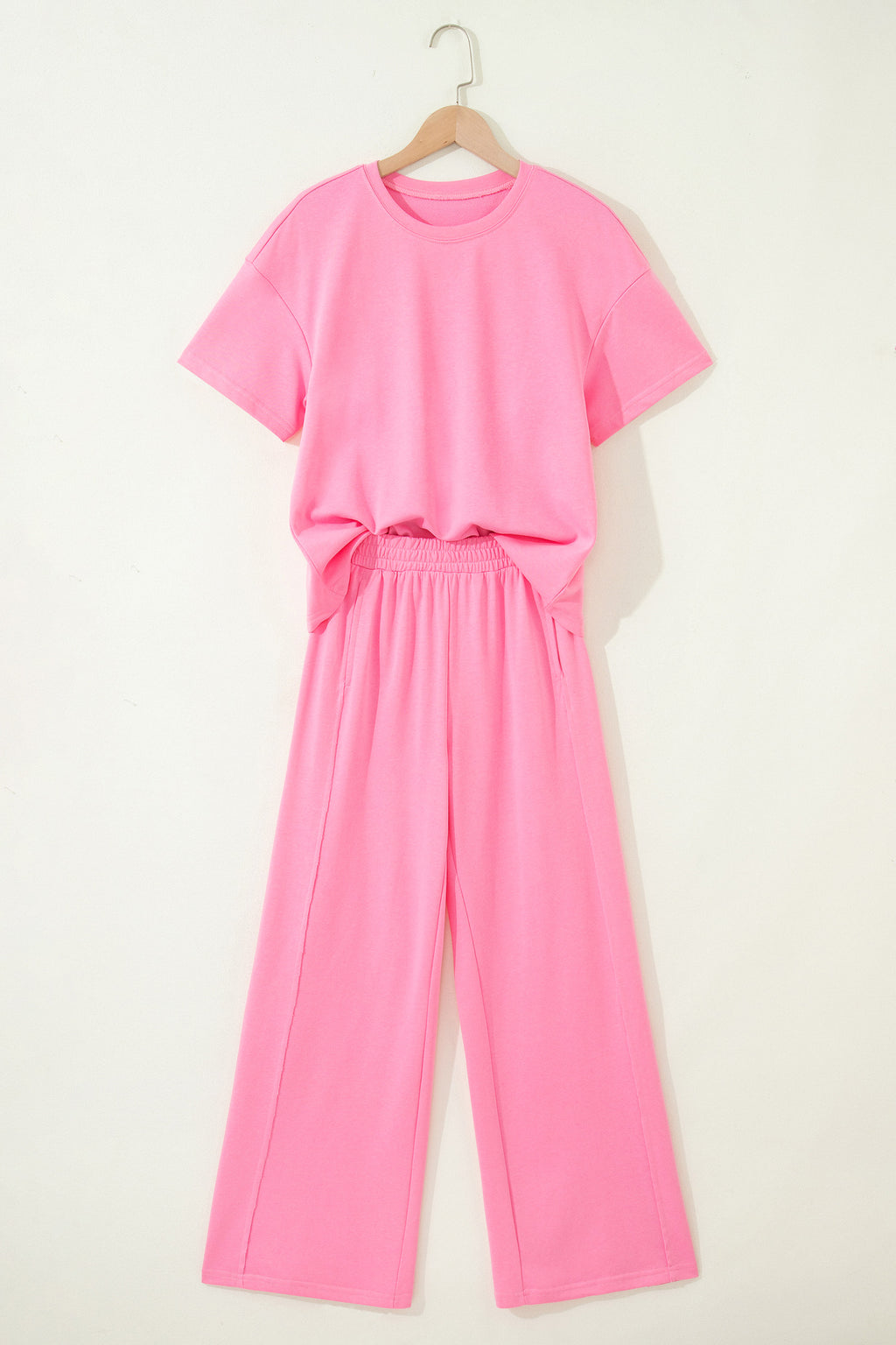 Conjunto Azul Cielo de Camiseta Oversize y Pantalón con Bolsillos | Detallia